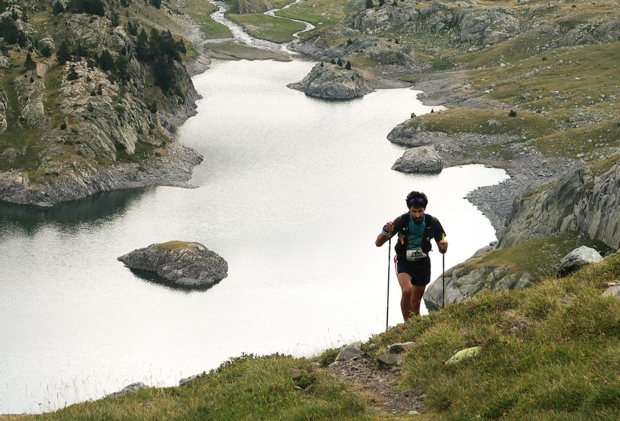 Un participante en el Trail Valle de Tena 2019. Foto de Jorge García-Dihinx